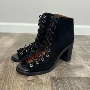 Jeffrey Campbell Cors Lace Up Peep Toe Block Heel Suede Sandals